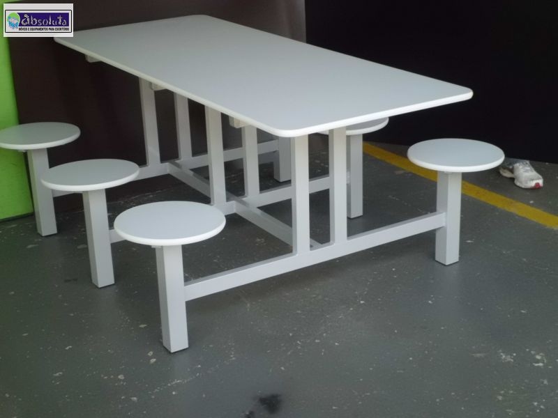 MESA DE REFEITORIO DE 6 LUGARES
